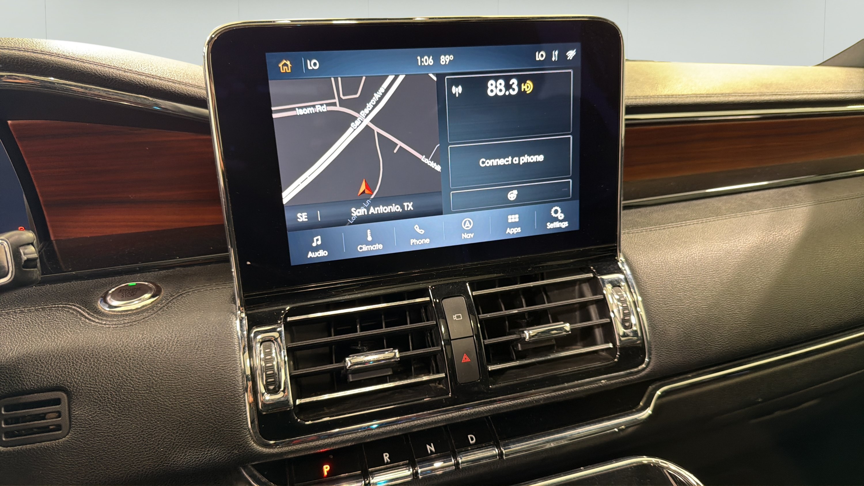 Used 2020 Lincoln Navigator L Reserve RWD image 18