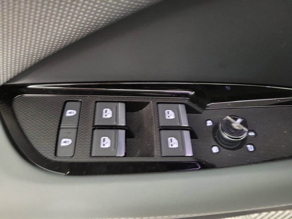 New 2026 Audi Q3 quattro 2.0T image 21