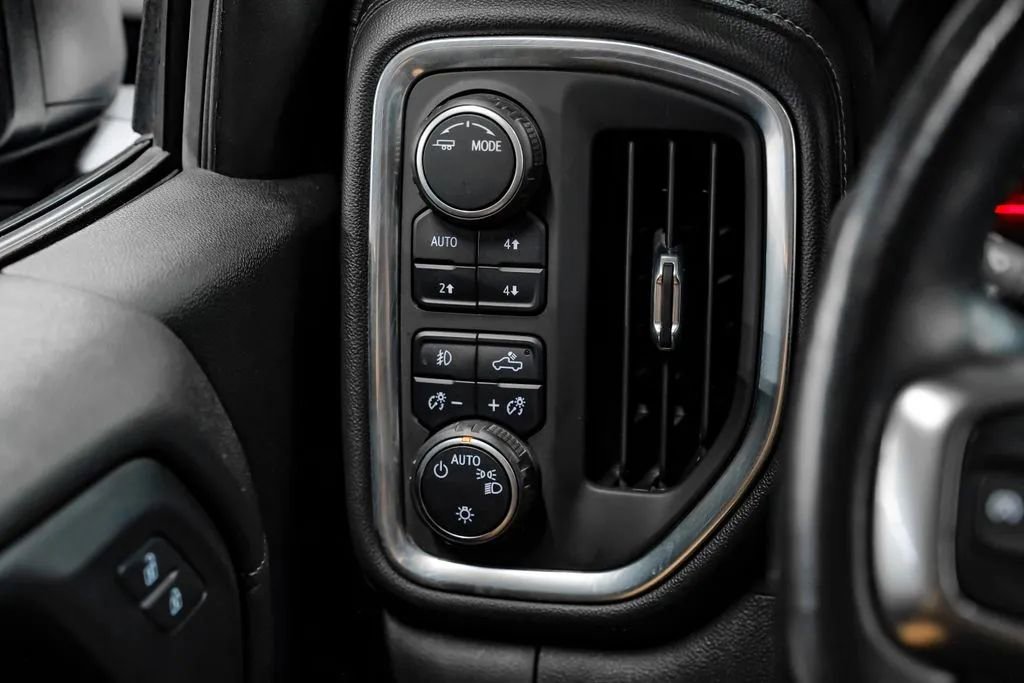 Used 2022 Chevrolet Silverado 1500 LT Trail Boss w/ Convenience Package II AWD/4WD image 27
