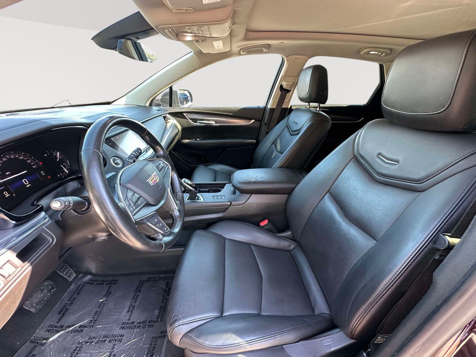 Used 2018 Cadillac XT5 Luxury w/ Driver Awareness Package AWD/4WD image 24
