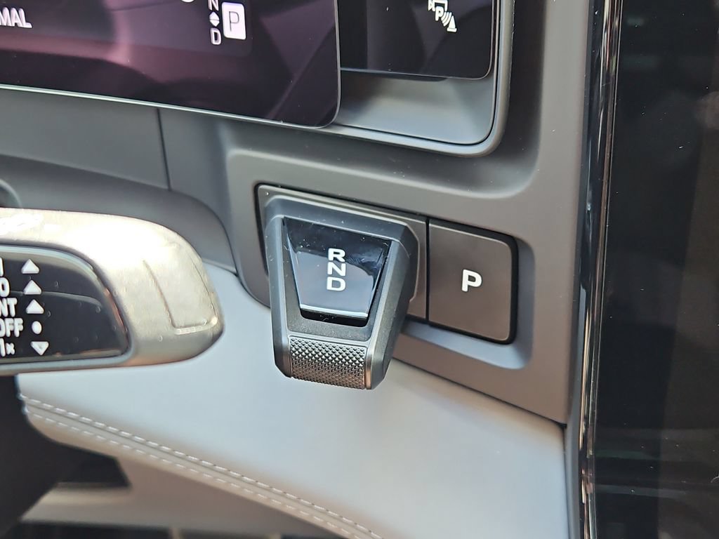 New 2026 Porsche Cayenne Electric Coupe AWD/4WD image 26