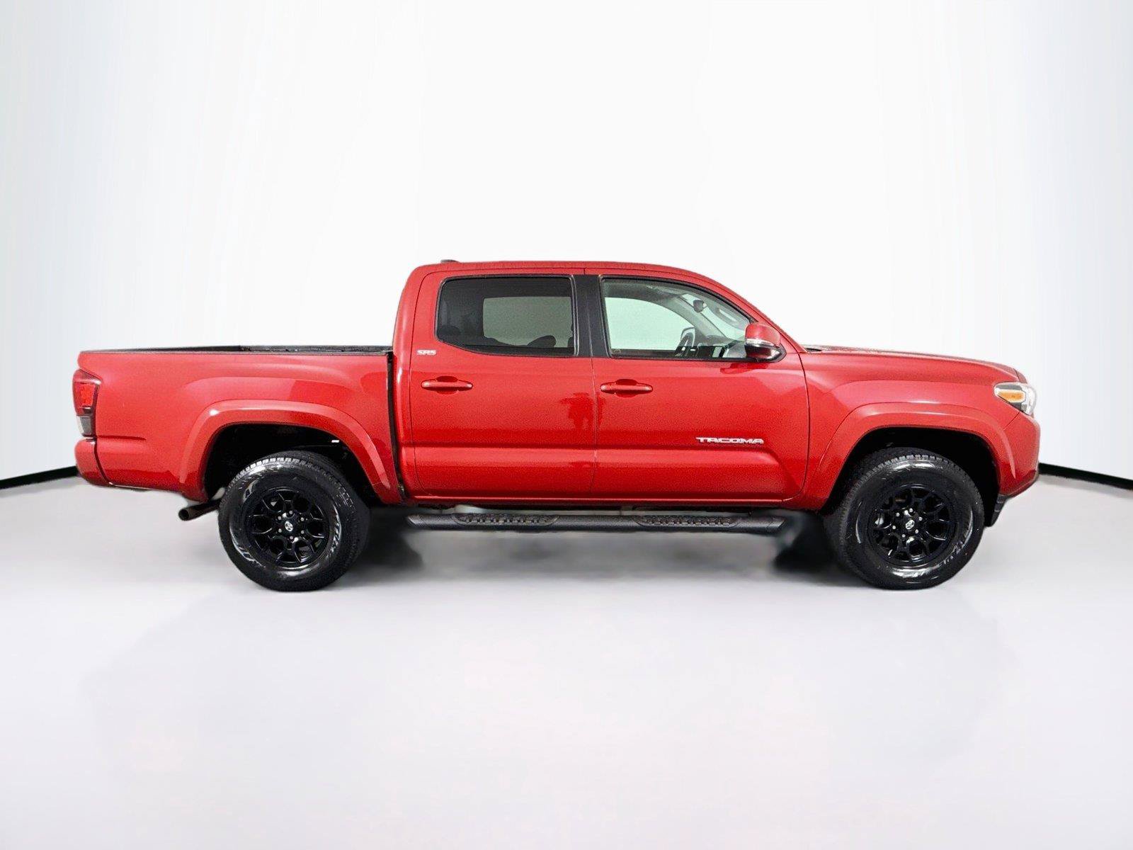 Certified 2022 Toyota Tacoma SR5 RWD image 9