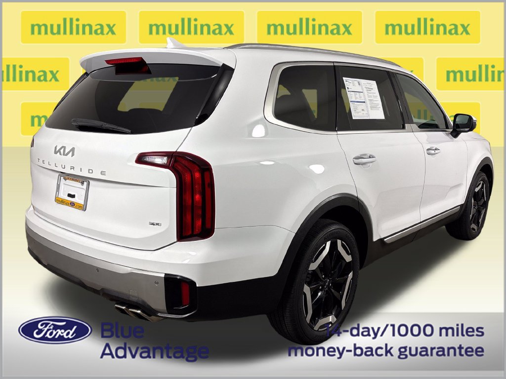Used 2023 Kia Telluride S AWD/4WD image 4