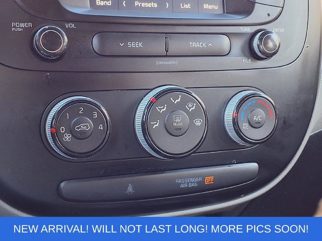 Used 2019 Kia Soul FWD image 17