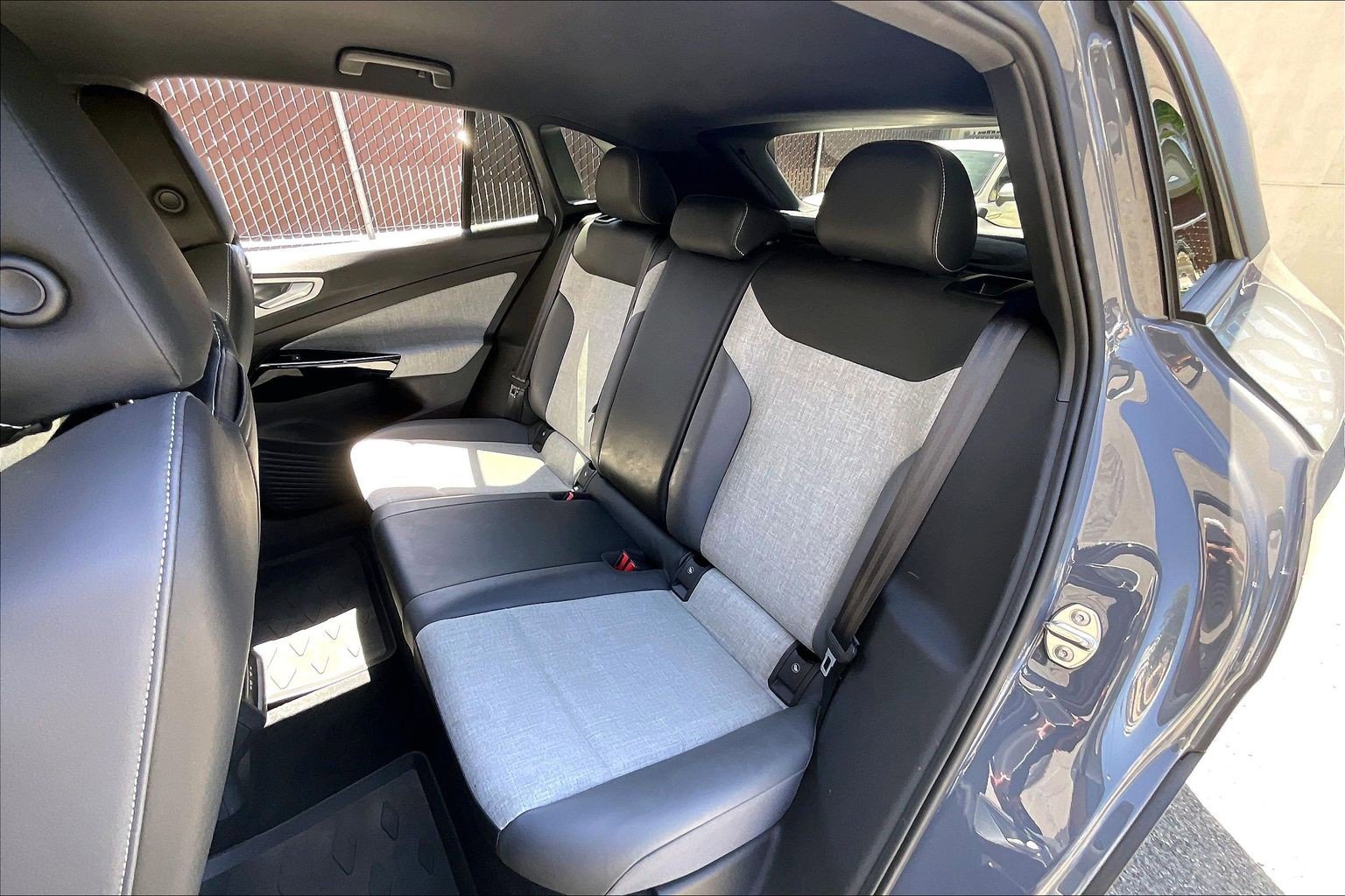 Certified 2023 Volkswagen ID.4 Pro RWD image 24