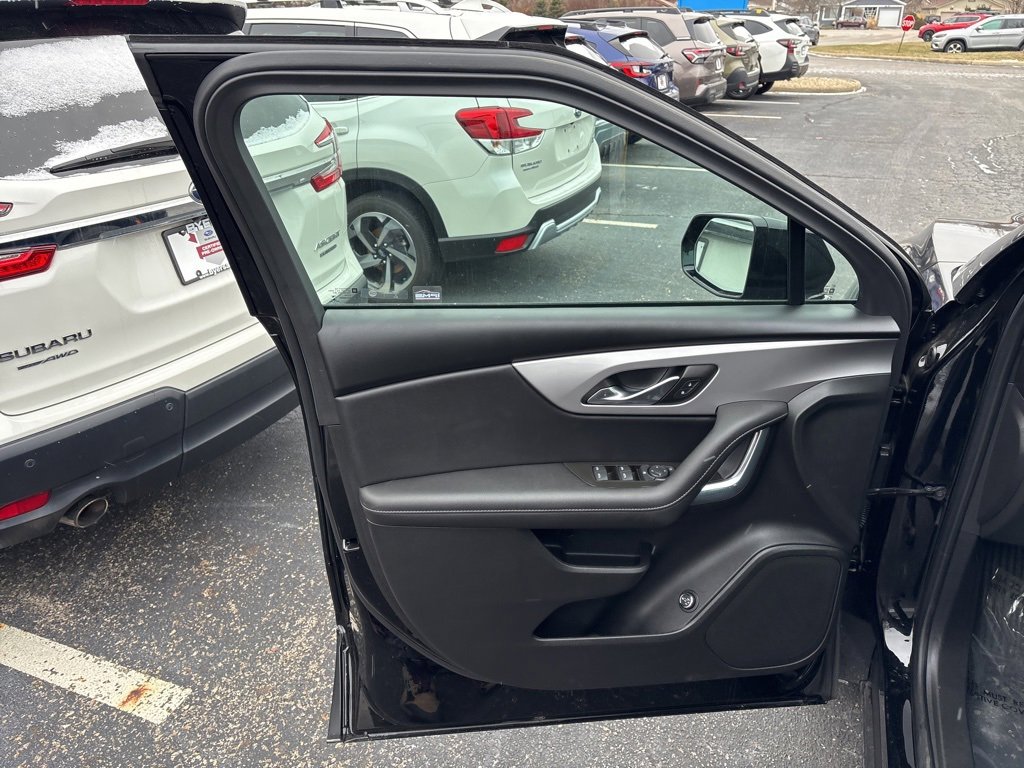 Used 2022 Chevrolet Blazer LT image 18