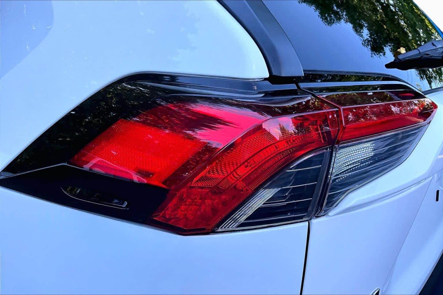 Certified 2023 Toyota RAV4 LE AWD/4WD image 51