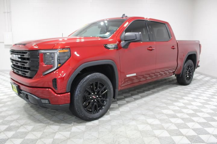Used 2024 GMC Sierra 1500 Elevation w/ LPO, Elevation Black Package AWD/4WD image 7
