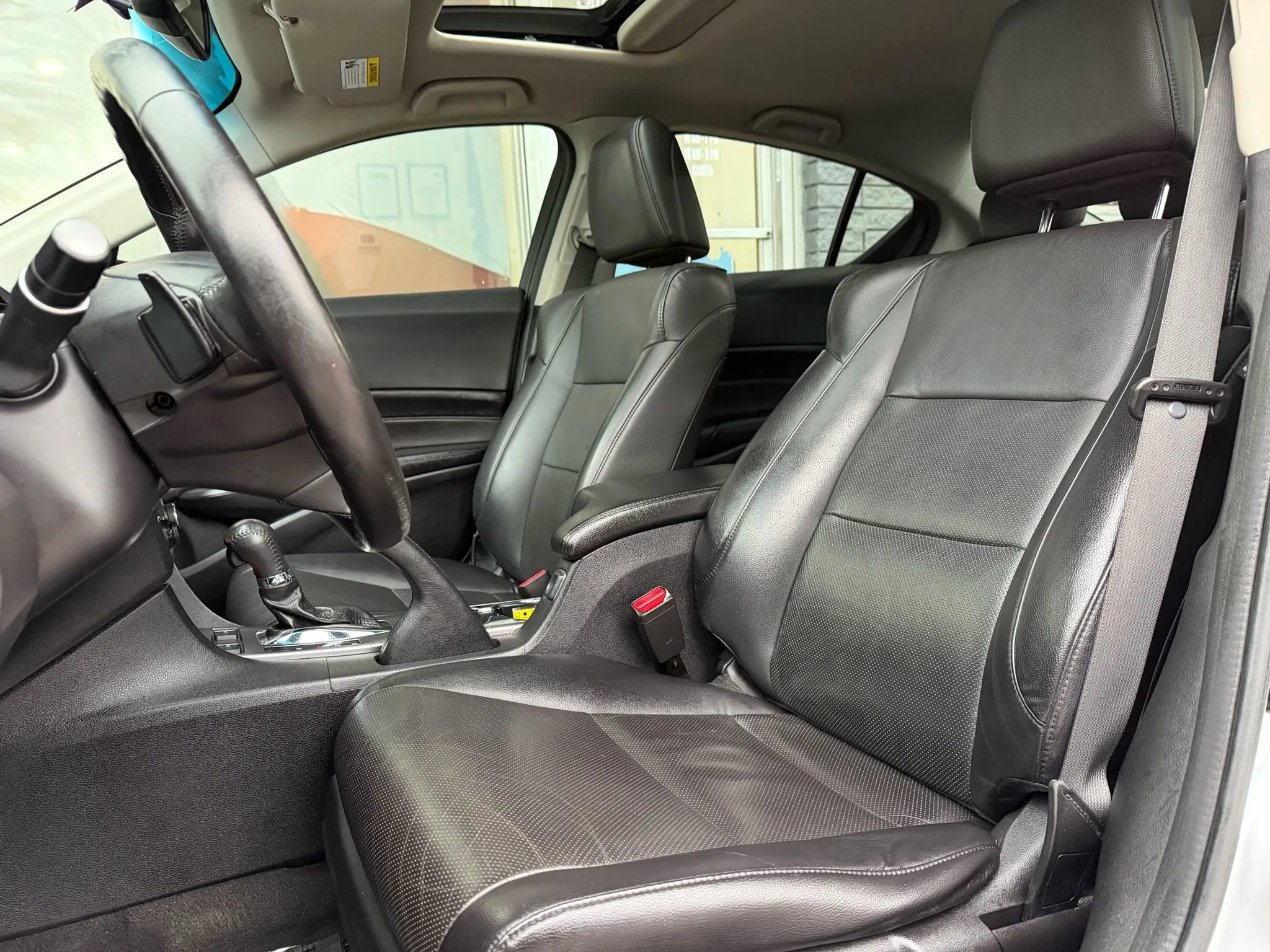 Used 2014 Acura ILX w/ Technology Package image 10