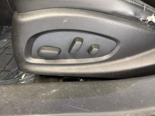 Used 2015 Buick LaCrosse Leather w/ Experience Buick Package FWD image 18