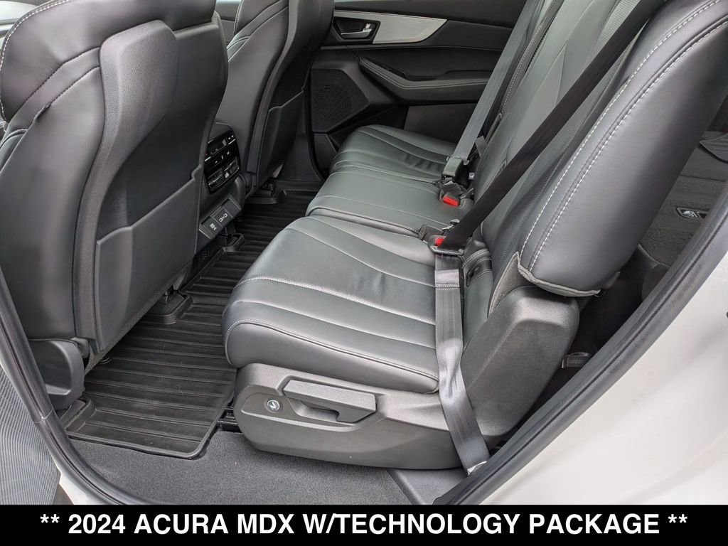 Used 2024 Acura MDX SH-AWD w/ Technology Package image 4