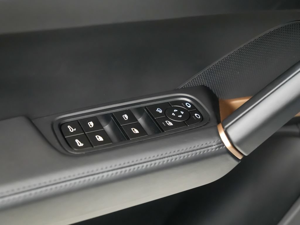 Certified 2026 Porsche Cayenne Turbo GT AWD/4WD image 22