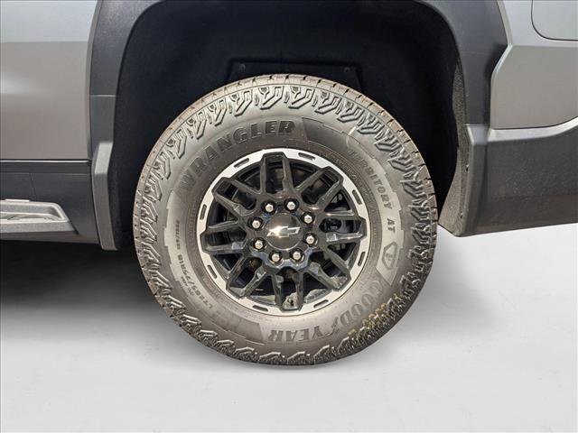 New 2026 Chevrolet Silverado EV Trail Boss image 10