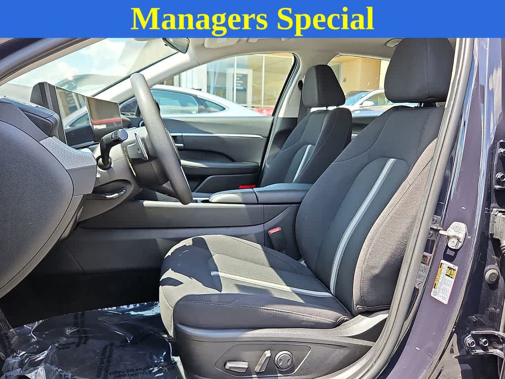Used 2024 Hyundai Sonata SEL FWD image 12