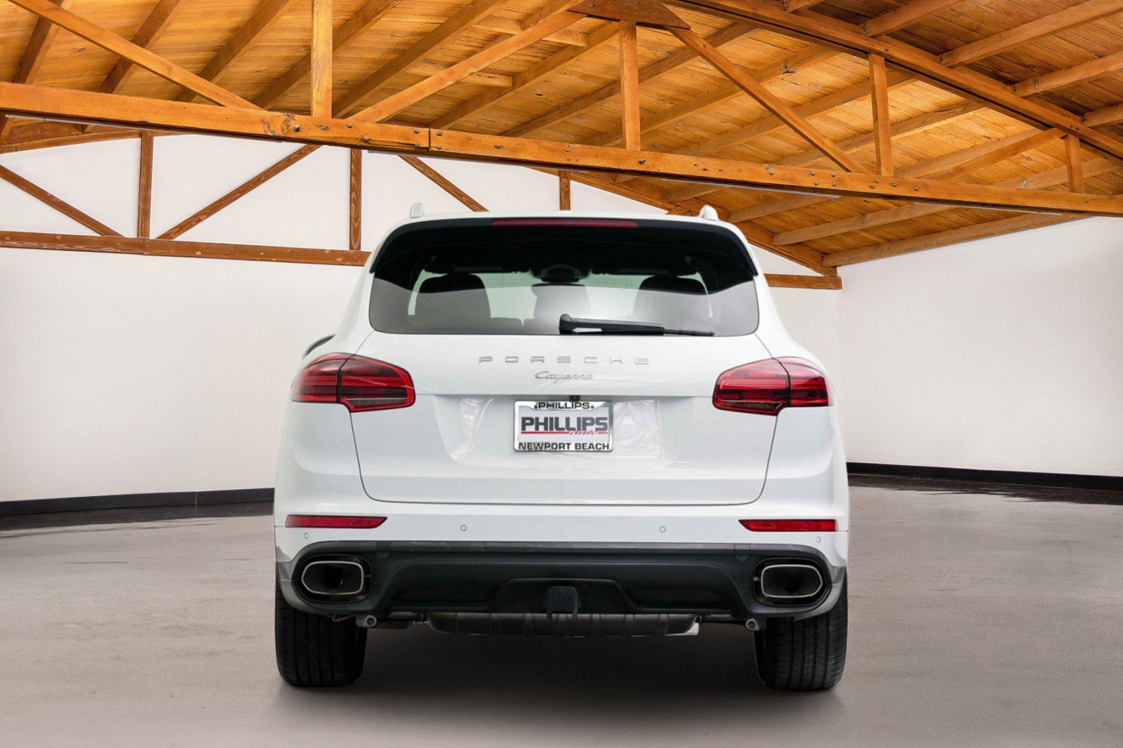 Used 2015 Porsche Cayenne Diesel AWD/4WD image 4