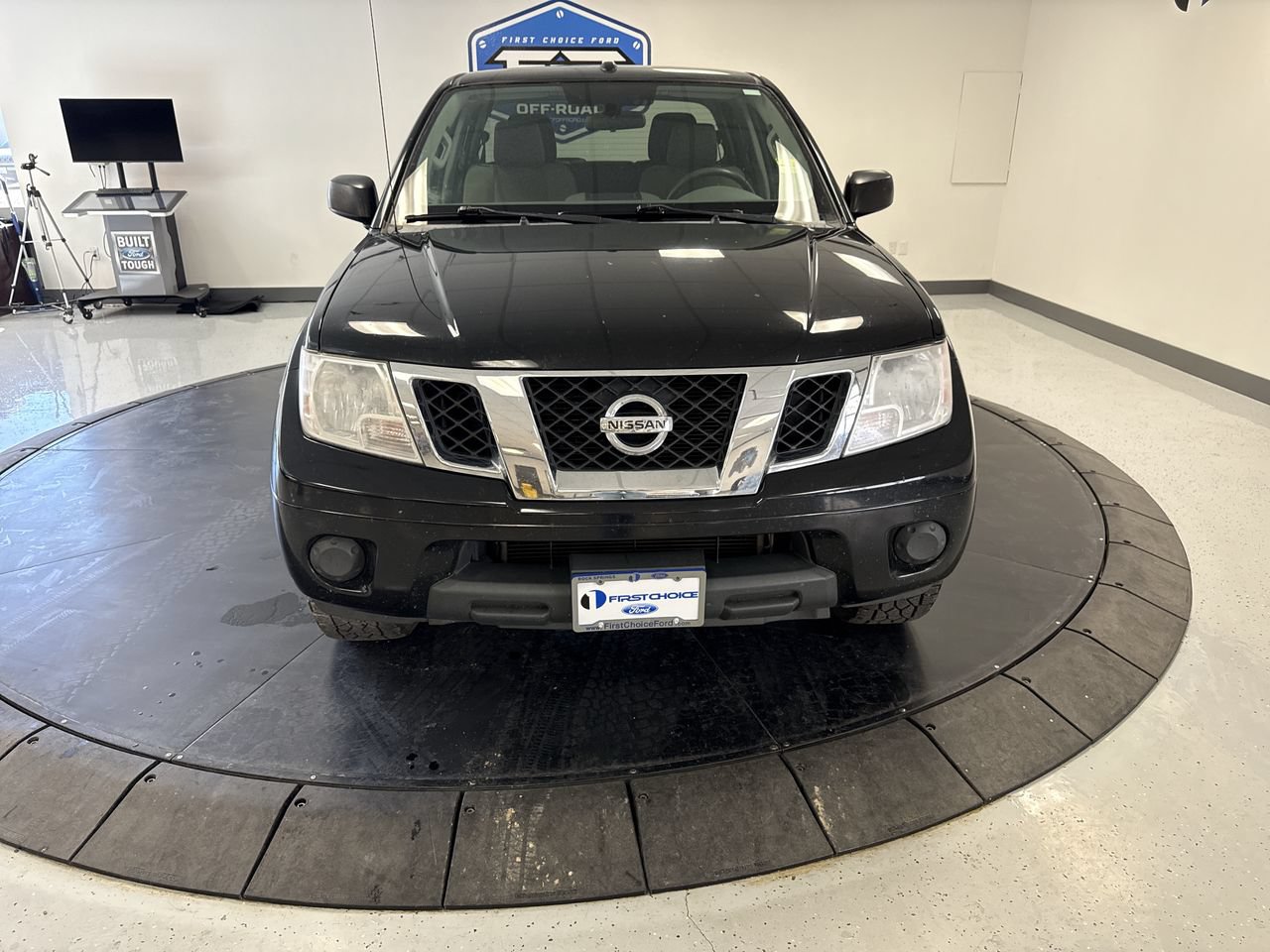 Used 2013 Nissan Frontier SV RWD image 12