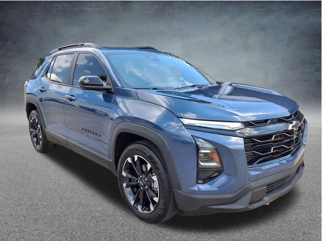 Used 2025 Chevrolet Equinox RS w/ Convenience Package III FWD image 4