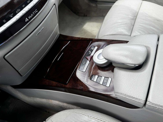 Used 2012 Mercedes-Benz S 550 4MATIC image 33