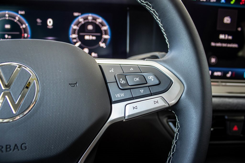 New 2025 Volkswagen Tiguan S image 33