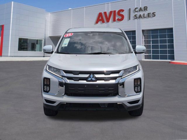 Used 2025 Mitsubishi Outlander Sport SE AWD/4WD image 2