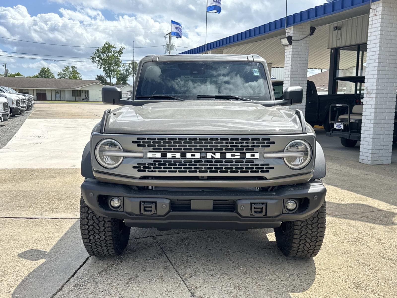 New 2026 Ford Bronco Badlands AWD/4WD image 9
