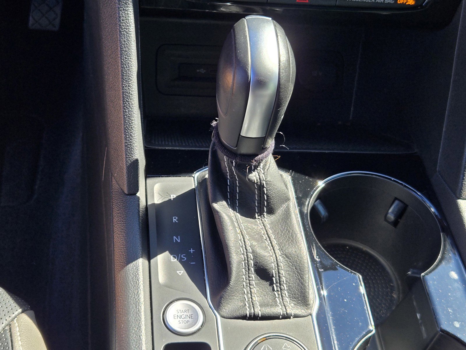 Used 2021 Volkswagen Atlas Cross Sport SEL Premium image 20