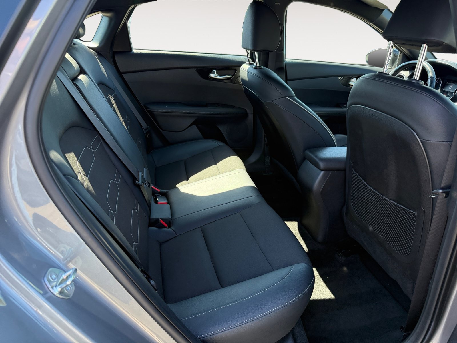 Used 2023 Kia Forte GT-Line w/ GT-Line Technology Package FWD image 18