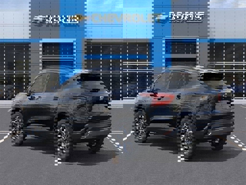 New 2025 Chevrolet Trax LT w/ Driver Confidence Package image 27