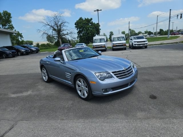 Used 2005 Chrysler Crossfire Limited RWD image 2