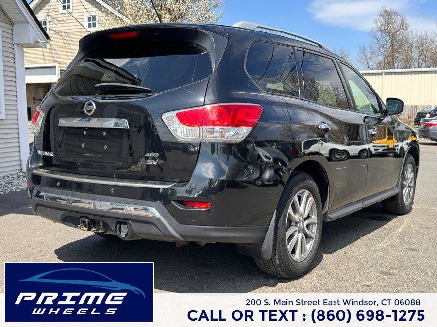Used 2015 Nissan Pathfinder SV w/ Trailer Tow Package AWD/4WD image 7
