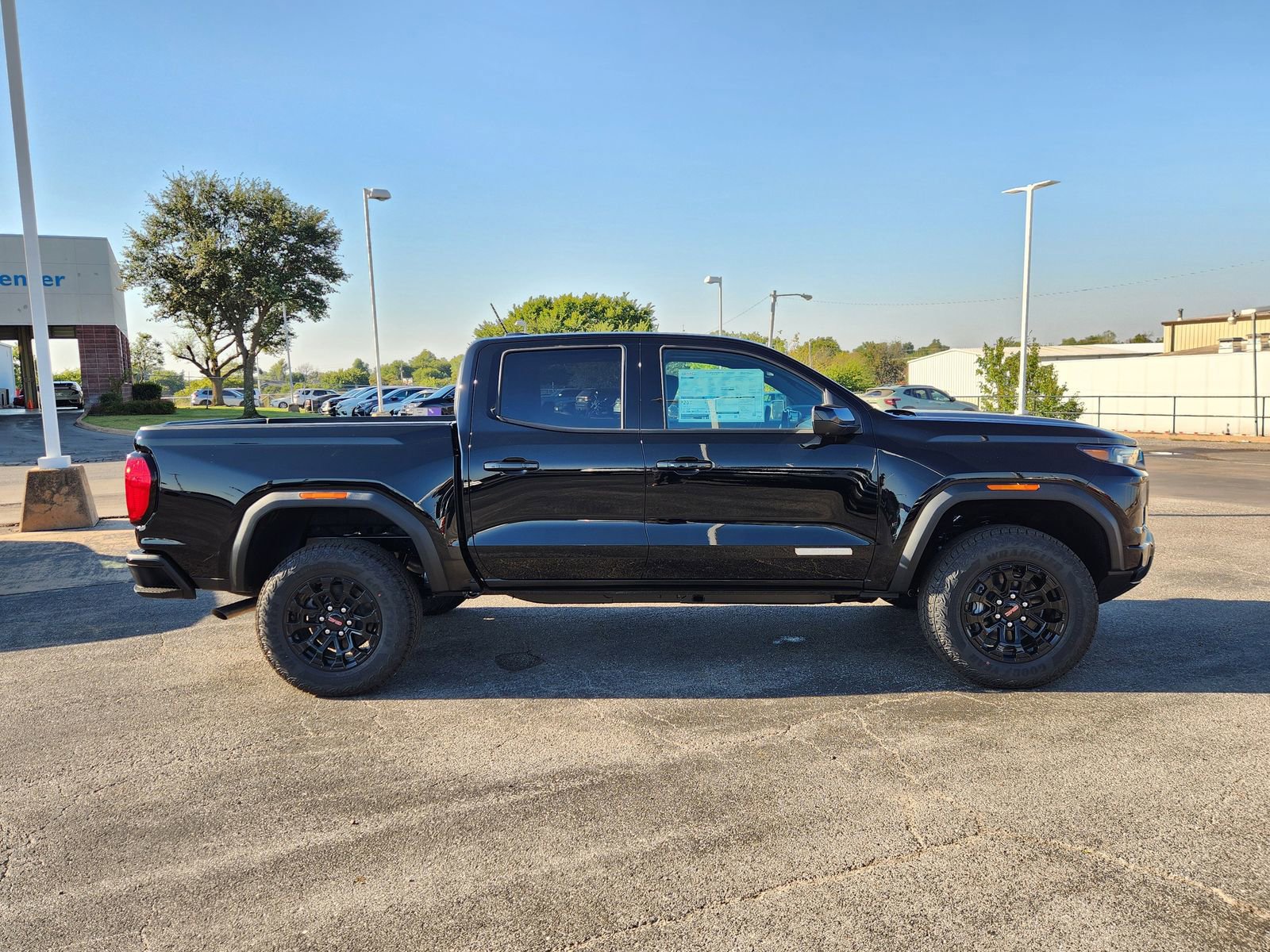 New 2026 GMC Canyon Elevation w/ Convenience Package image 7