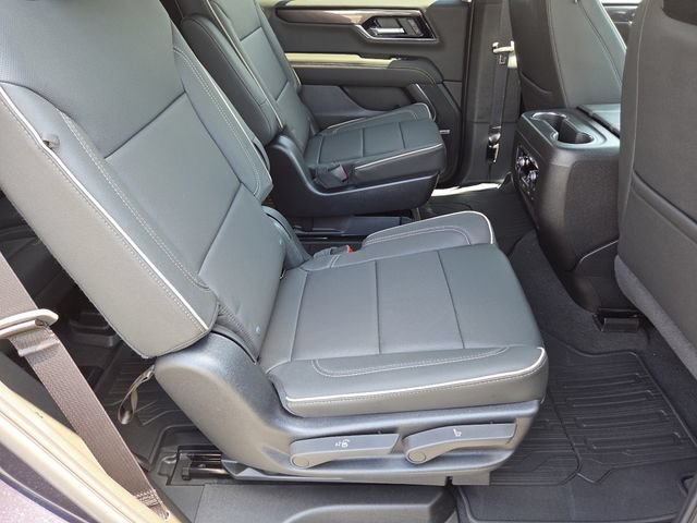 New 2026 GMC Yukon Elevation w/ Elevation Premium Package AWD/4WD image 25