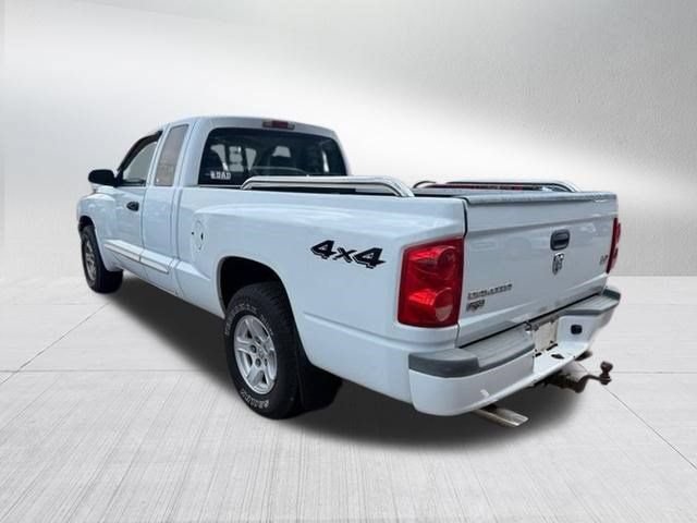 Used 2005 Dodge Dakota Laramie w/ Sport Appearance Group AWD/4WD image 3