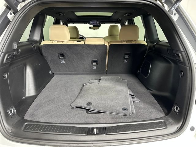 Used 2022 Jeep Grand Cherokee Limited 4xe w/ Luxury Tech Group II image 26