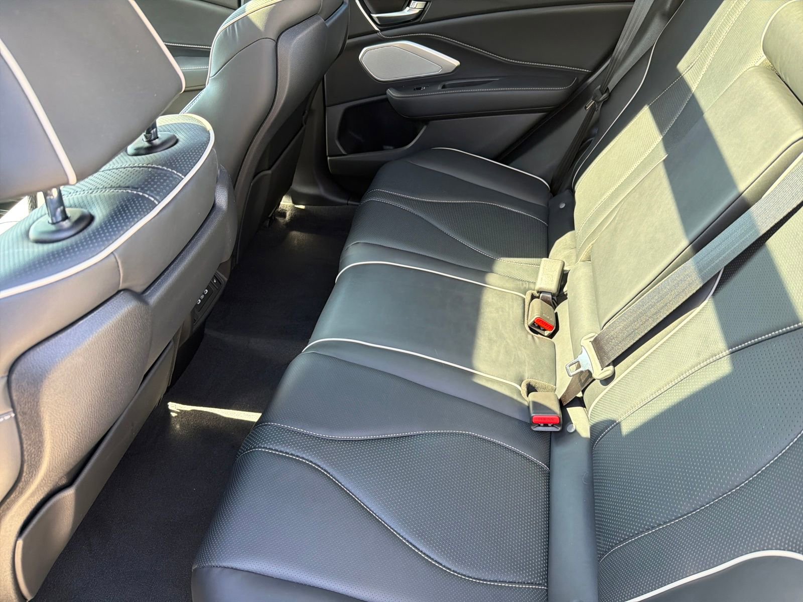 Used 2024 Acura RDX Advance Package image 24