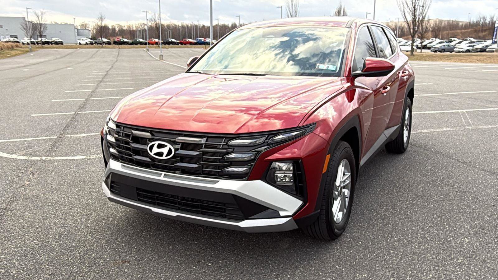 Used 2025 Hyundai Tucson SE image 15