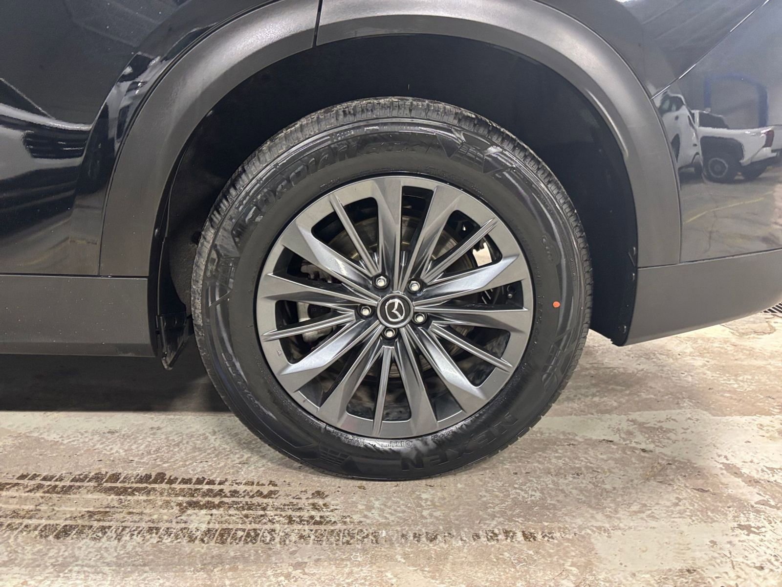 Used 2025 MAZDA CX-70 3.3 Turbo w/ Preferred Package image 33