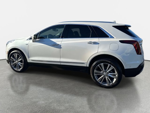 New 2026 Cadillac XT5 Premium Luxury w/ Driver Assist Package AWD/4WD image 3