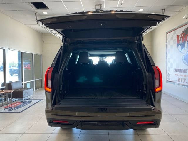 New 2027 Ford Expedition Max Platinum w/ Stealth Appearance Package AWD/4WD image 7