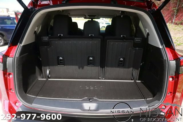 New 2026 Nissan Pathfinder SV w/ Cargo Package FWD image 14