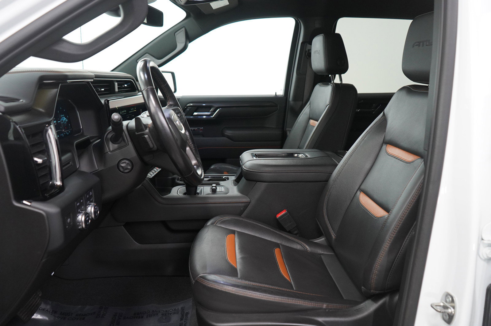 Used 2022 GMC Sierra 1500 AT4 w/ AT4 Preferred Package image 15