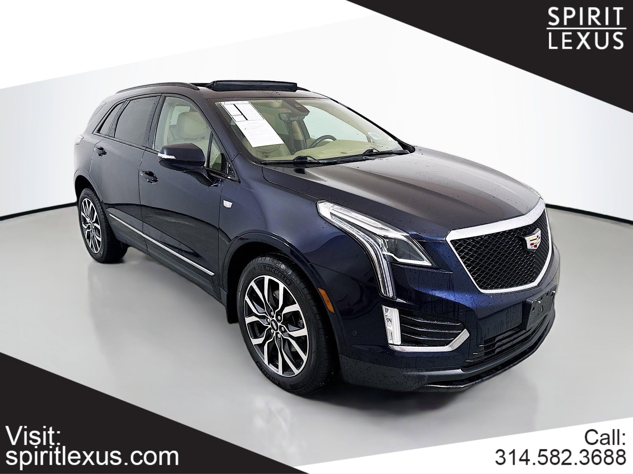 Used 2021 Cadillac XT5 Sportv w/ Platinum Package AWD/4WD image 1