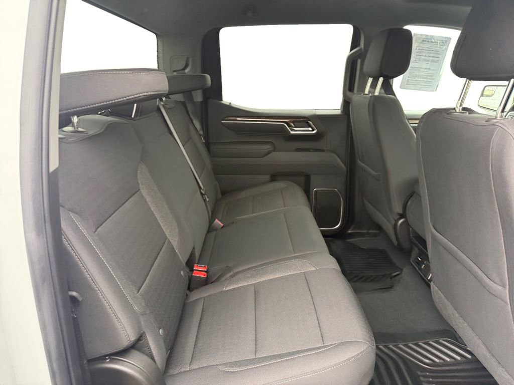 Certified 2025 Chevrolet Silverado 1500 LT image 18