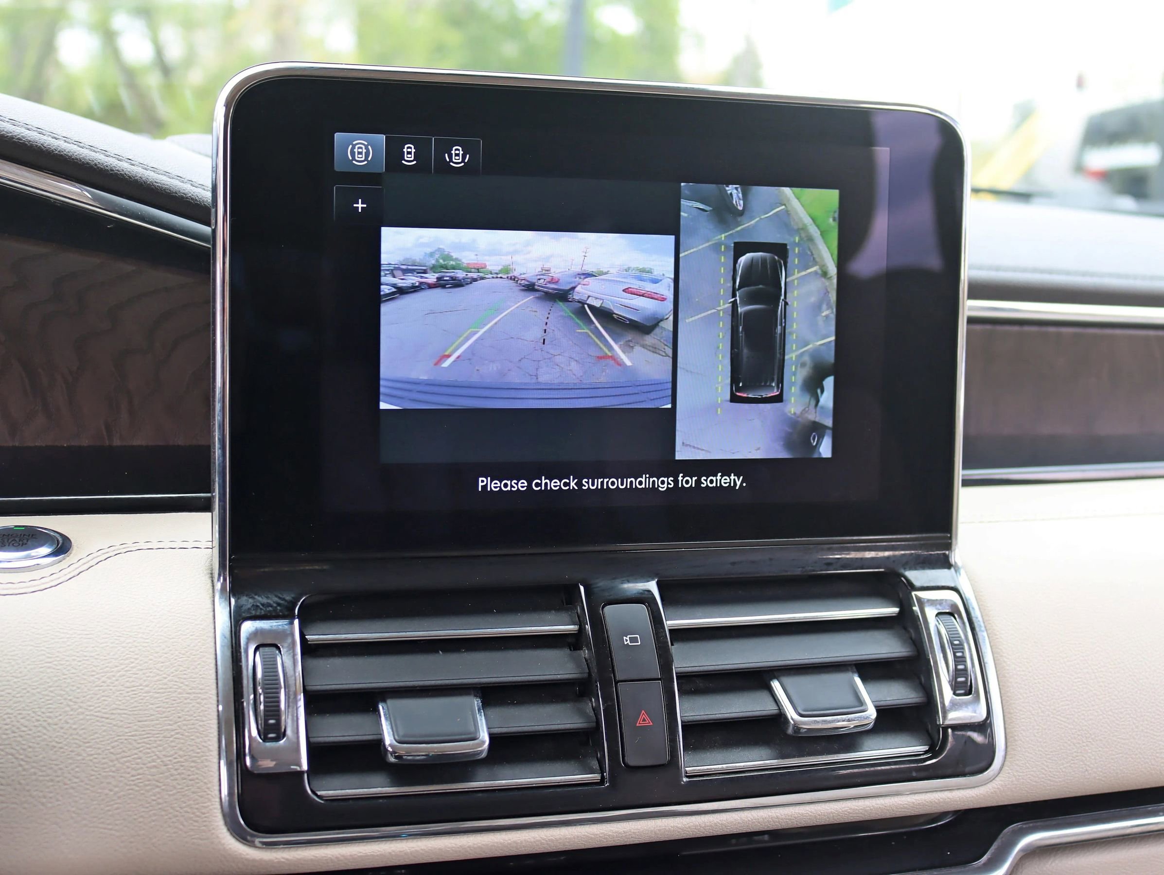 Used 2020 Lincoln Navigator L Reserve w/ Luxury Package AWD/4WD image 23