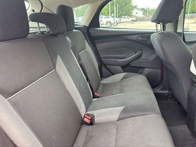 Used 2012 Ford Focus SE FWD image 15