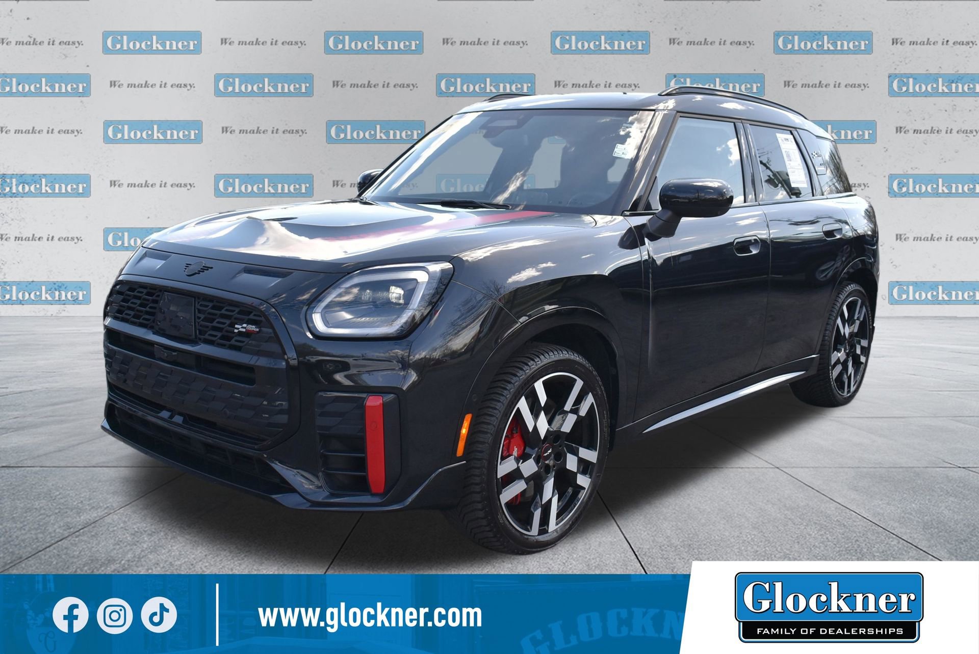 Used 2025 MINI Cooper Countryman John Cooper Works w/ Comfort Package Max image 1
