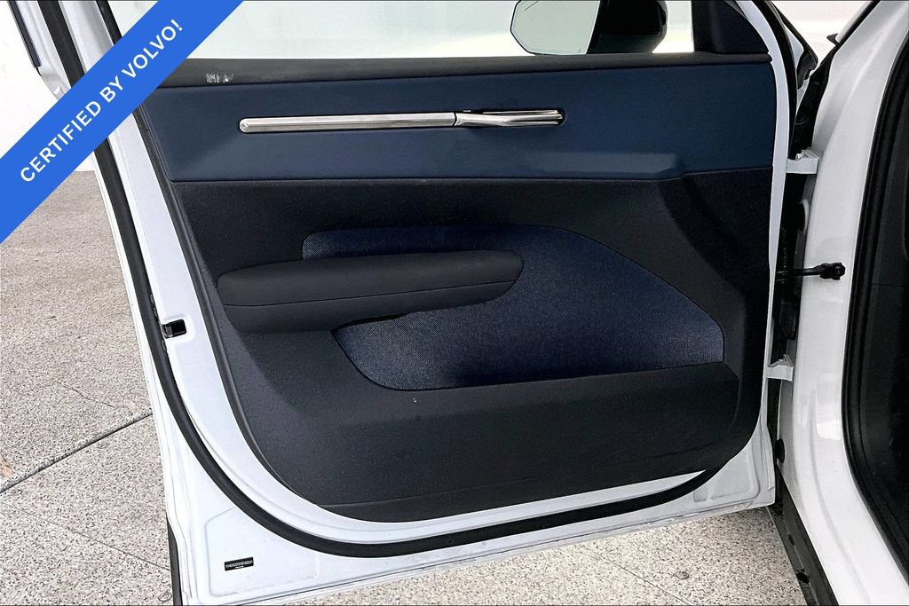 Certified 2025 Volvo EX30 Plus w/ Protection Package Premier AWD/4WD image 20
