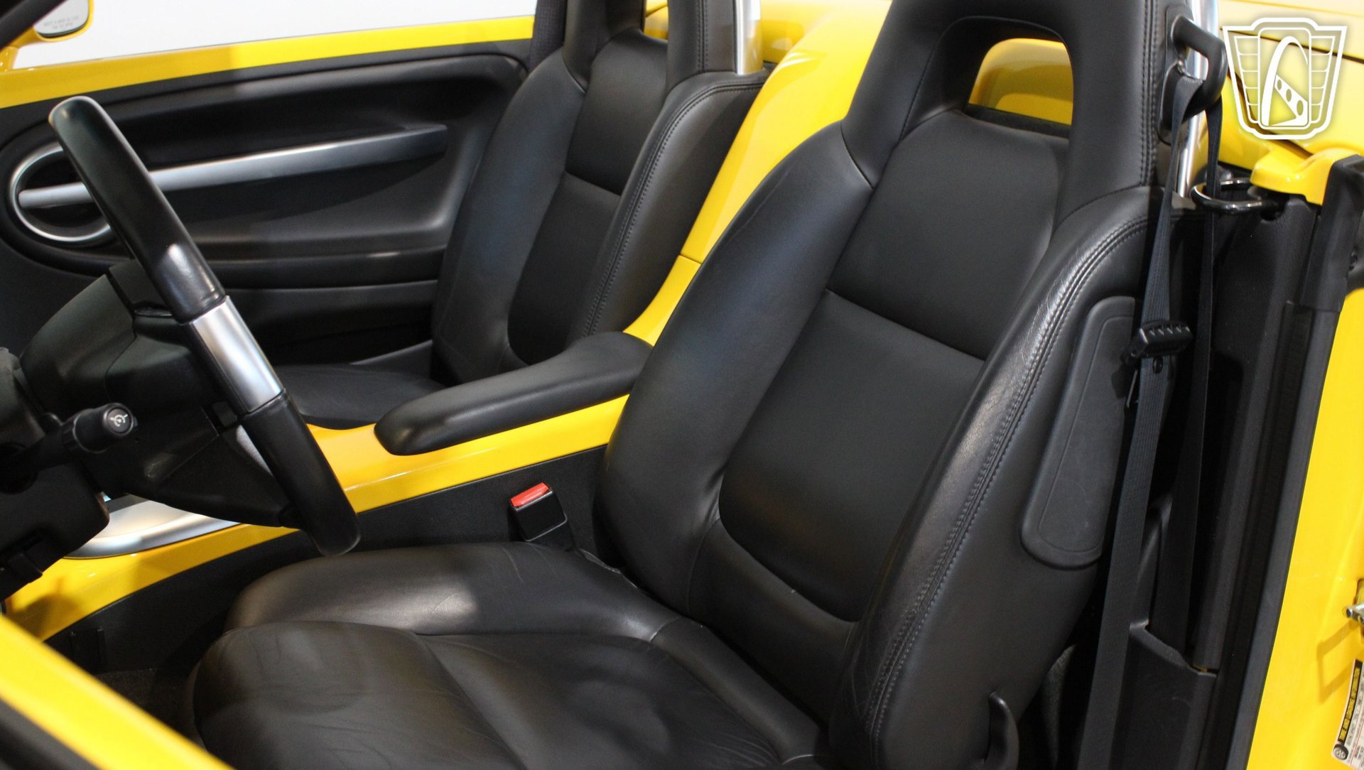 Used 2003 Chevrolet SSR w/ Preferred Equipment Group RWD image 31