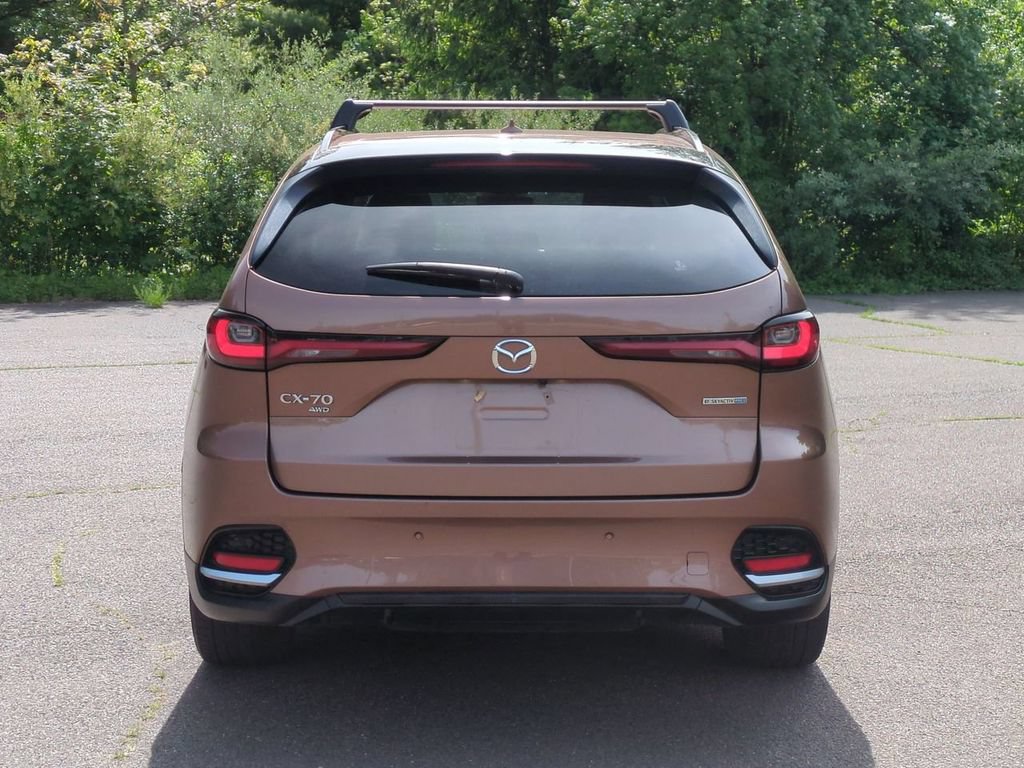 Certified 2025 MAZDA CX-70 Plug-In Hybrid w/ Premium Pkg AWD/4WD image 5