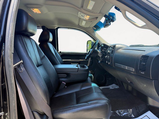 Used 2013 GMC Sierra 3500 SLE w/ Snow Plow Prep Package AWD/4WD image 10